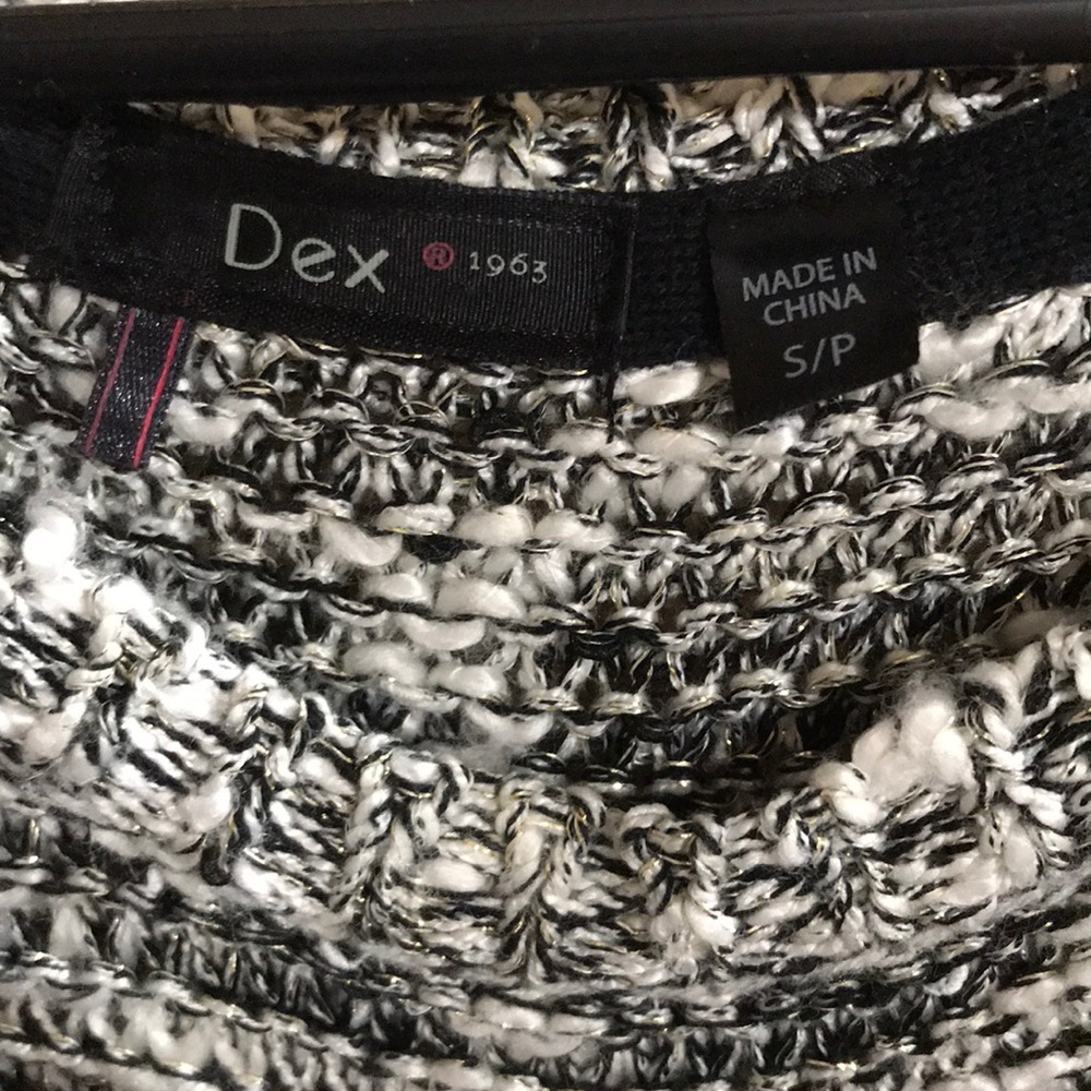 Sweater - Picture 3 of 3